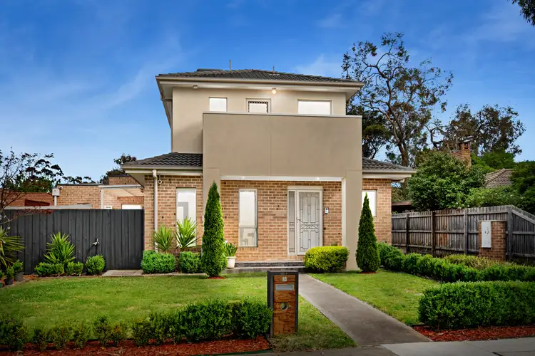 Main view of Homely townhouse listing, 1/90 David Street North, Knoxfield VIC 3180