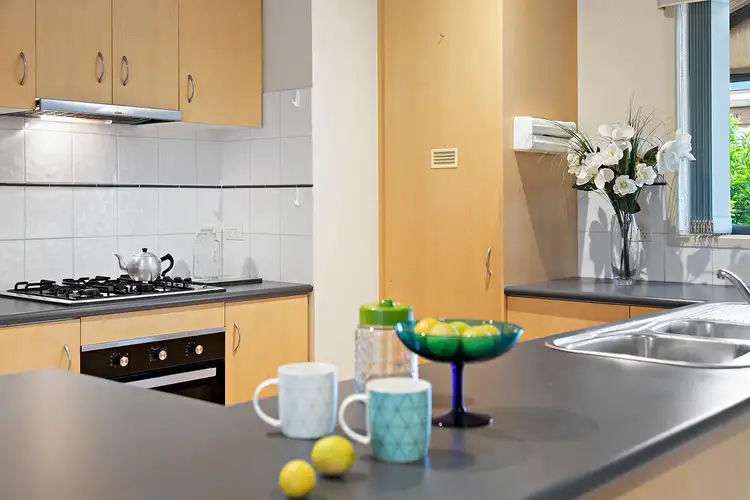 Sixth view of Homely unit listing, 5/4 Rosemore Road, Rosebud VIC 3939