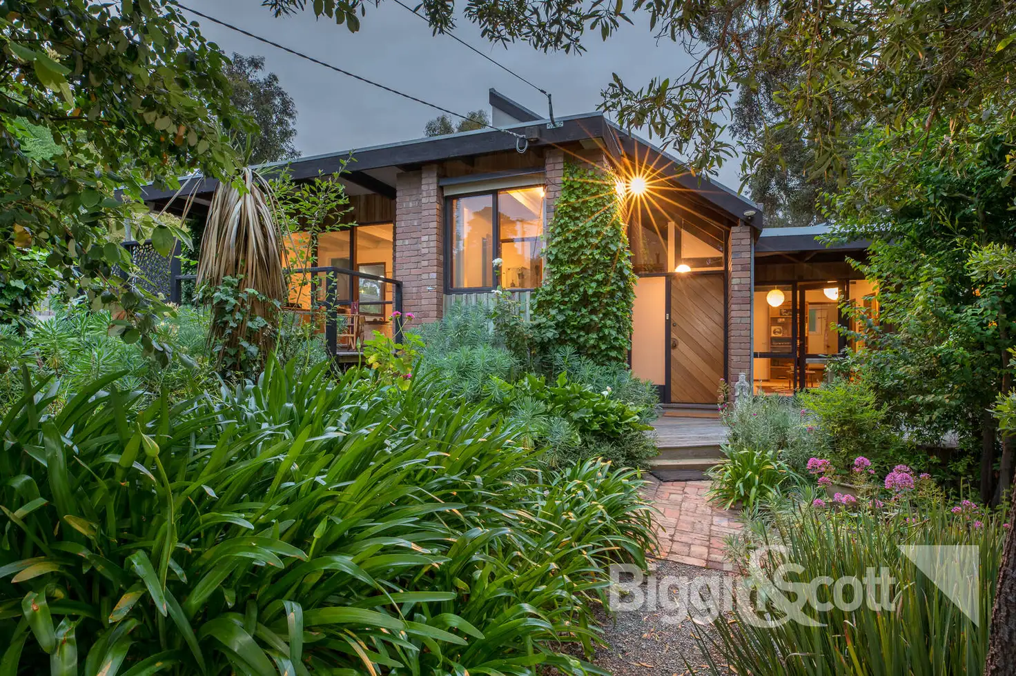 Main view of Homely house listing, 25 Landale Avenue, Mount Clear VIC 3350