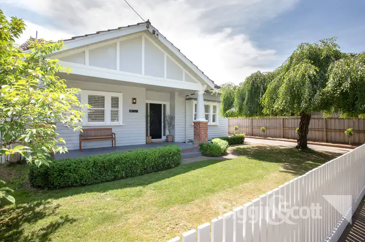 18 Nightingale Street, Newington VIC 3350