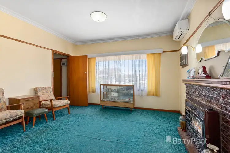 Fifth view of Homely house listing, 2 Lincoln Parade, Aspendale VIC 3195