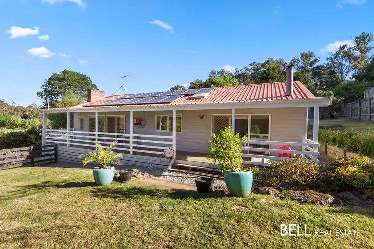 7 Stringybark Road, Cockatoo VIC 3781