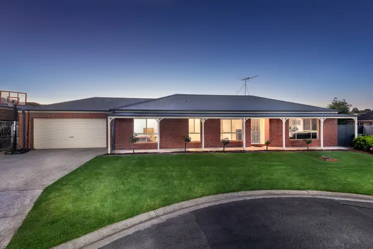 2 Reward Court, Waurn Ponds VIC 3216