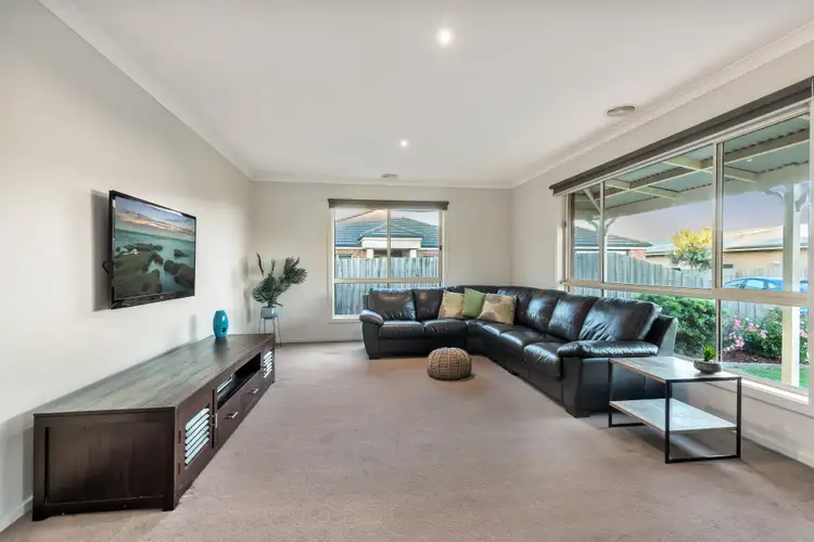 Second view of Homely house listing, 2 Reward Court, Waurn Ponds VIC 3216