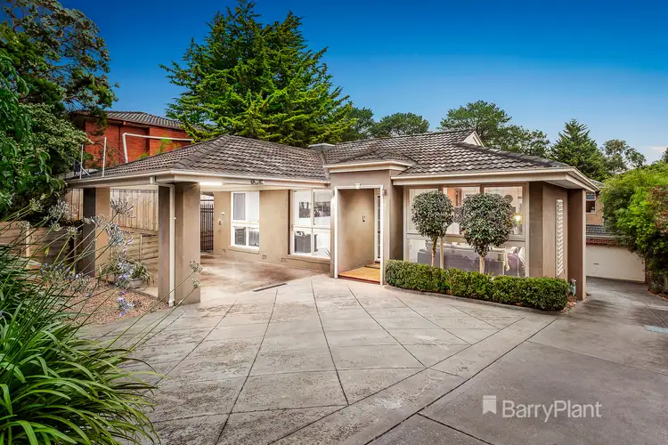 1/82 Bowen Road, Doncaster East VIC 3109