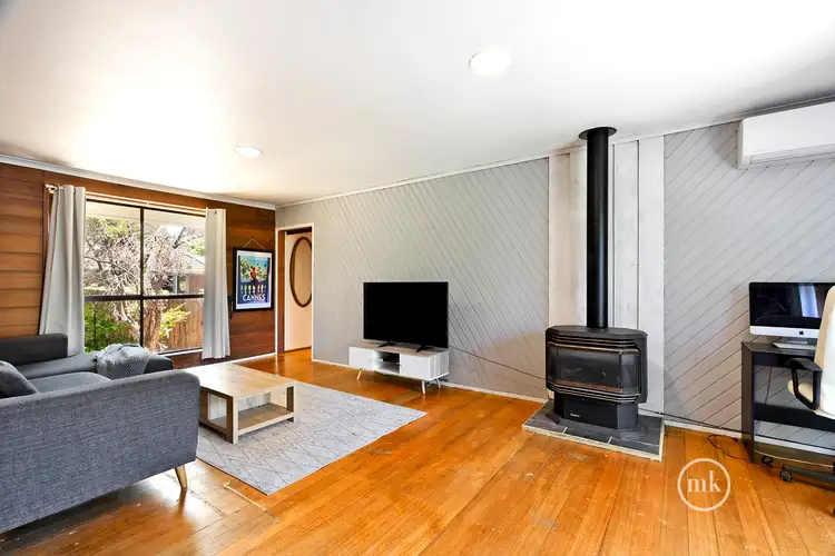 Second view of Homely house listing, 16 Albany Court, Macleod VIC 3085