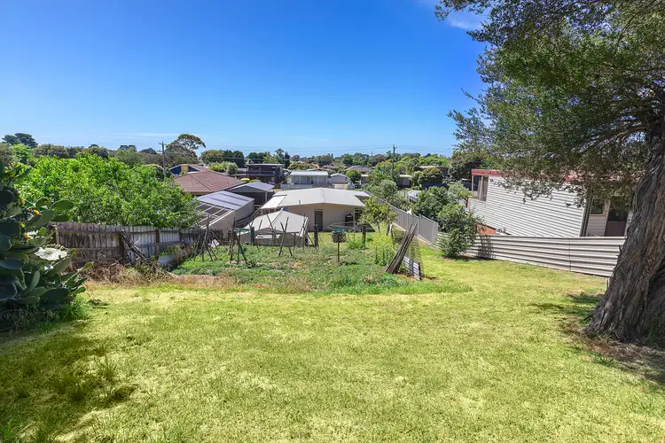 121 Guest Street, Tootgarook VIC 3941