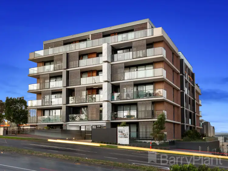 303/9 Red Hill Terrace, Doncaster East VIC 3109