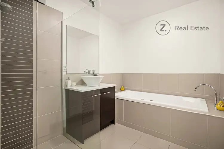 Sixth view of Homely townhouse listing, 2/290 Pound Rd, Hampton Park VIC 3976