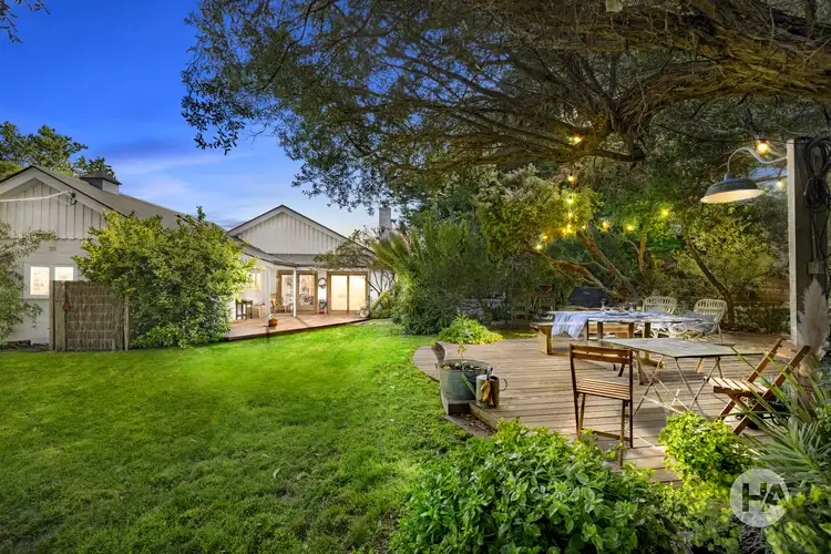 27 Augusta Street, Mount Martha VIC 3934