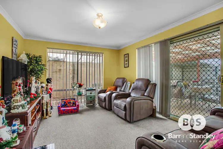 Seventh view of Homely house listing, 4 Sloan Court, Withers WA 6230