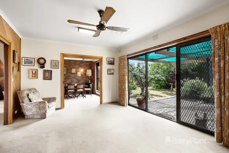 Fourth view of Homely house listing, 1 Kirstin Close, Oakleigh South VIC 3167