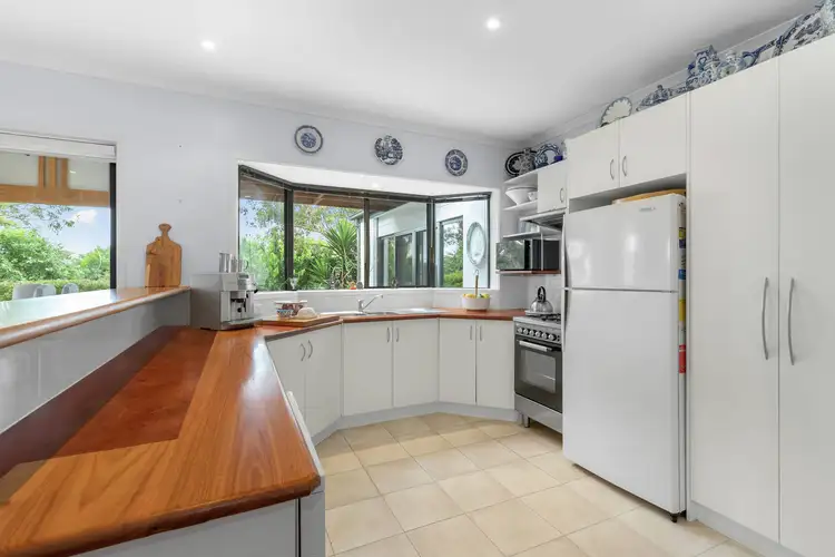 Fourth view of Homely house listing, 10 Comet Court, Rosebud VIC 3939