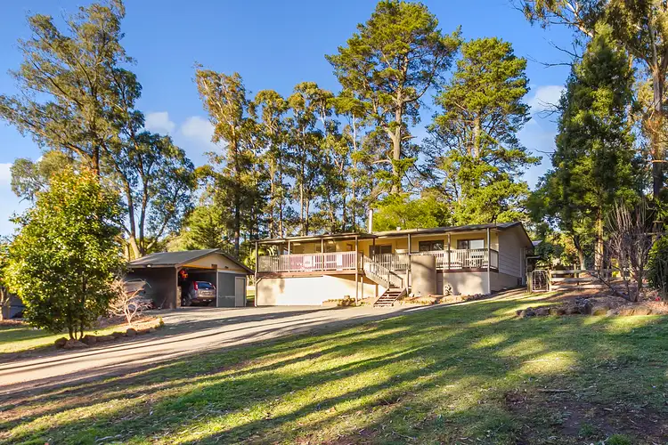 5 Neville Road, Gembrook VIC 3783