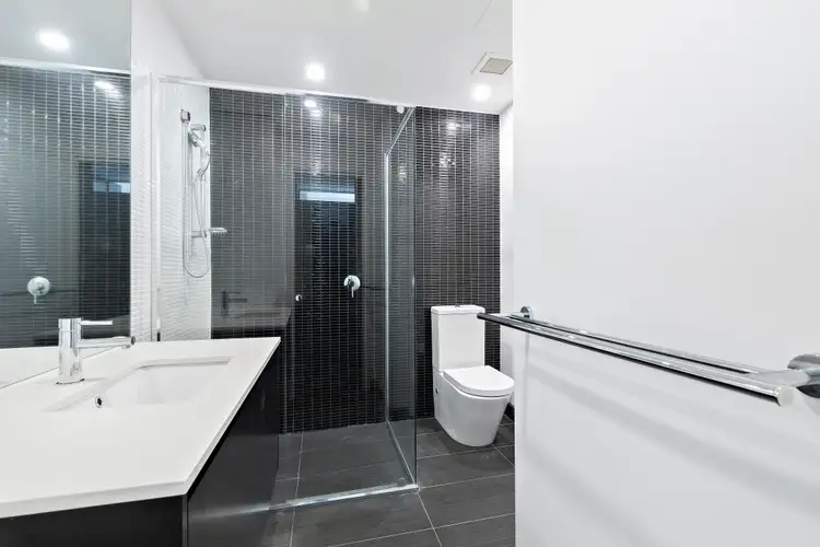 Fourth view of Homely apartment listing, 404/13-15 Grattan Street, Prahran VIC 3181