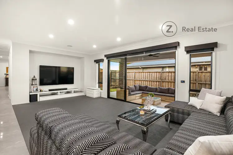 Fifth view of Homely house listing, 9 Greenglade Way, Cranbourne East VIC 3977