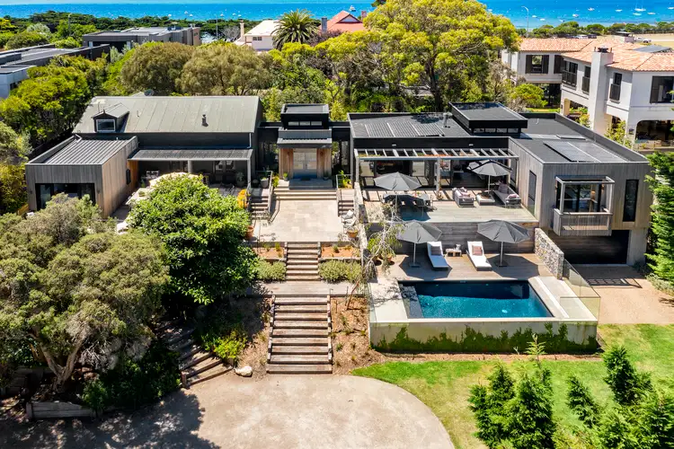 9 Bowen Road, Sorrento VIC 3943