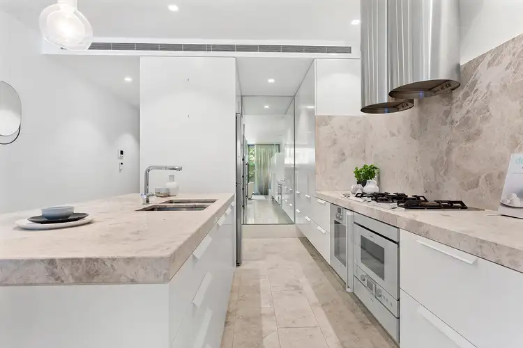 Sixth view of Homely apartment listing, 3/85 Rathdowne Street, Carlton VIC 3053