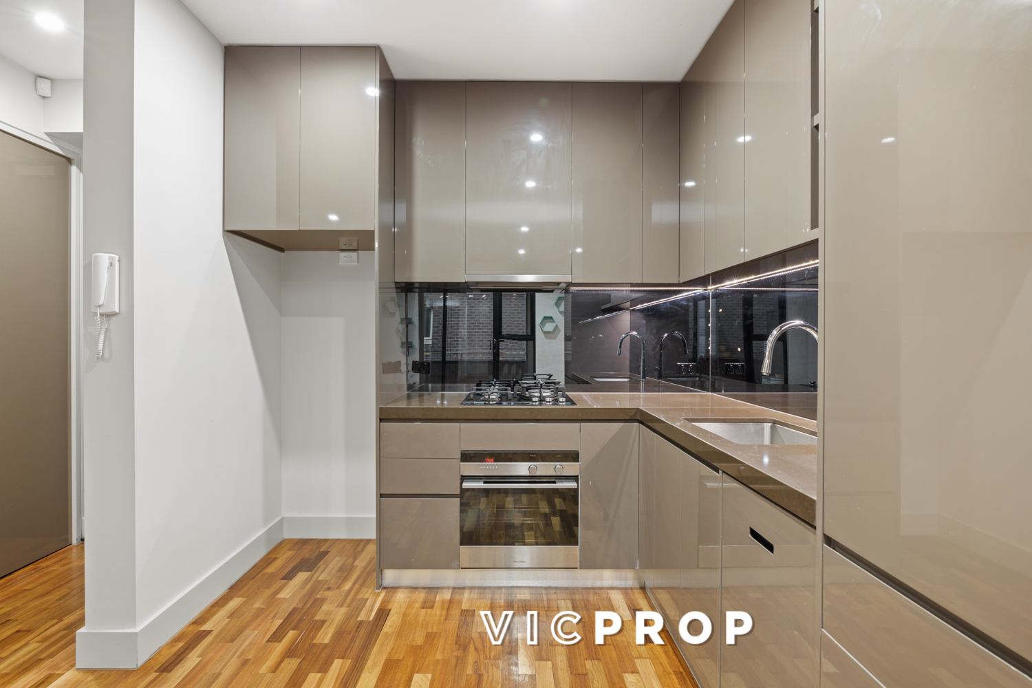 Fifth view of Homely townhouse listing, 4/2C Oak Grove, Ripponlea VIC 3185