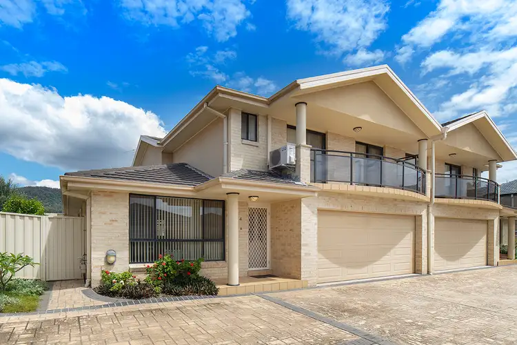 4/28-30 Russell Street, Balgownie NSW 2519
