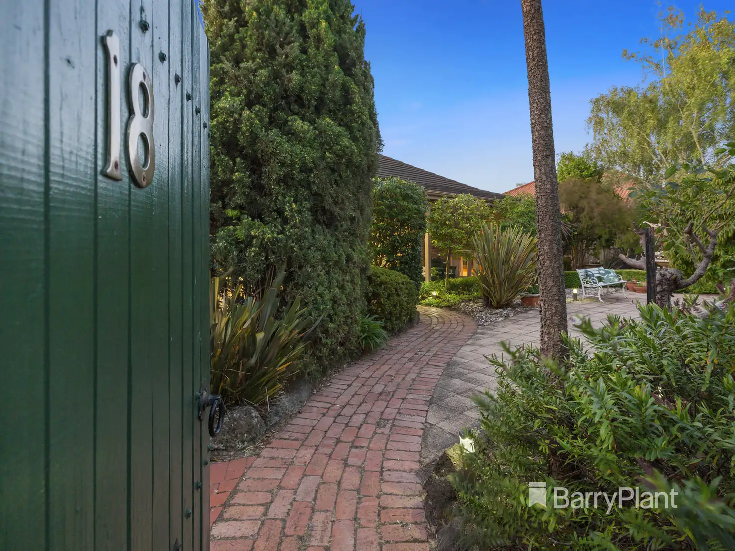 Main view of Homely house listing, 18 Mount Eliza Way, Mount Eliza VIC 3930