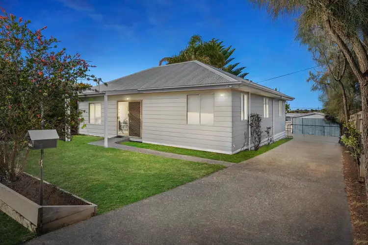 12 Macedon Avenue, Dromana VIC 3936