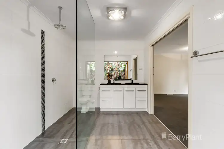 Fifth view of Homely house listing, 3 Pickworth Drive, Dingley Village VIC 3172