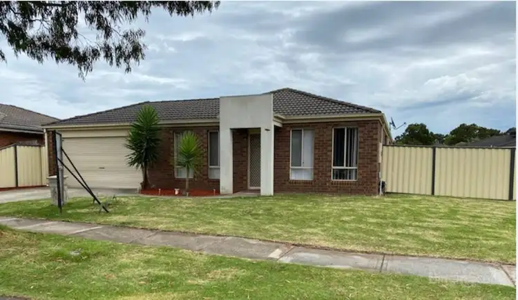11 Wattlebird Court, Narre Warren VIC 3805