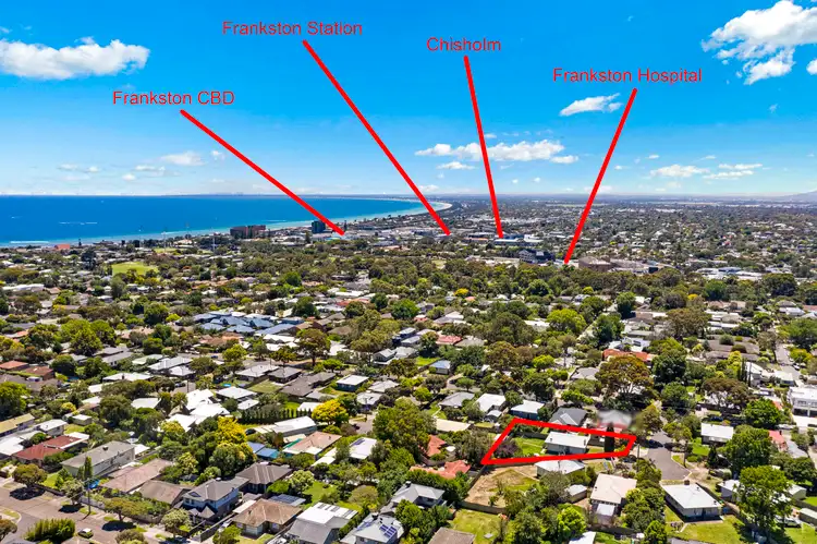 6 Eton Court, Frankston VIC 3199