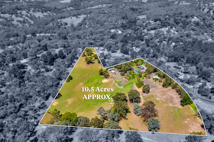 14 Margaret Street, Research VIC 3095