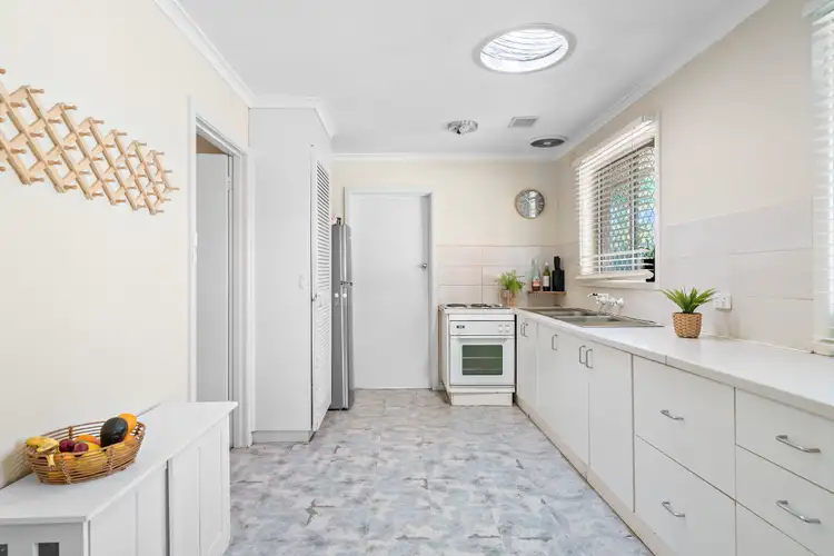 Fourth view of Homely house listing, 2 Bidgee Street, Frankston VIC 3199