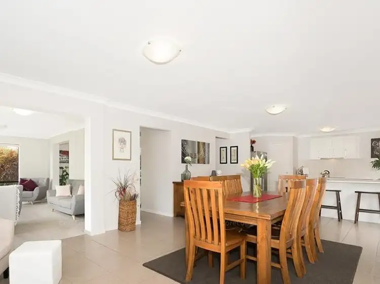 40 Grange Place, Moggill QLD 4070