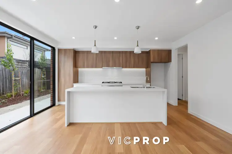 5/6 Leura Street, Doncaster East VIC 3109