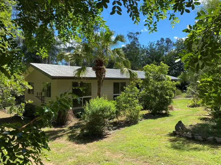87 Rocks Road, Southside QLD 4570