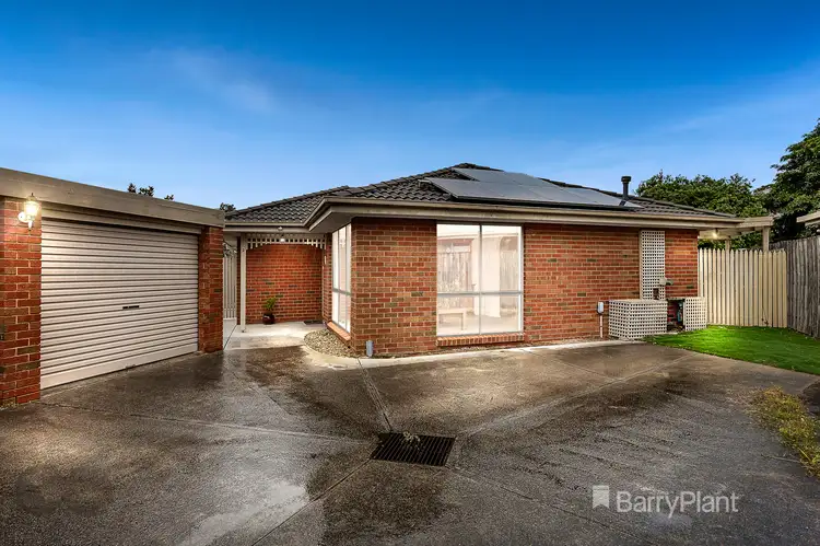 2/4 Holland Avenue, Dingley Village VIC 3172