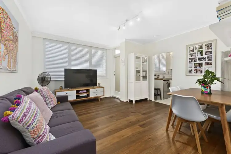6/8 Avoca Avenue, Elwood VIC 3184