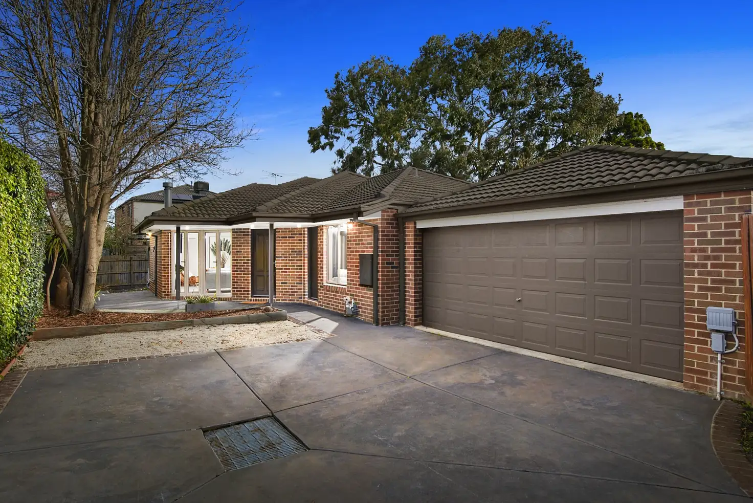 Main view of Homely house listing, 2/15 Mindara Avenue, Rowville VIC 3178