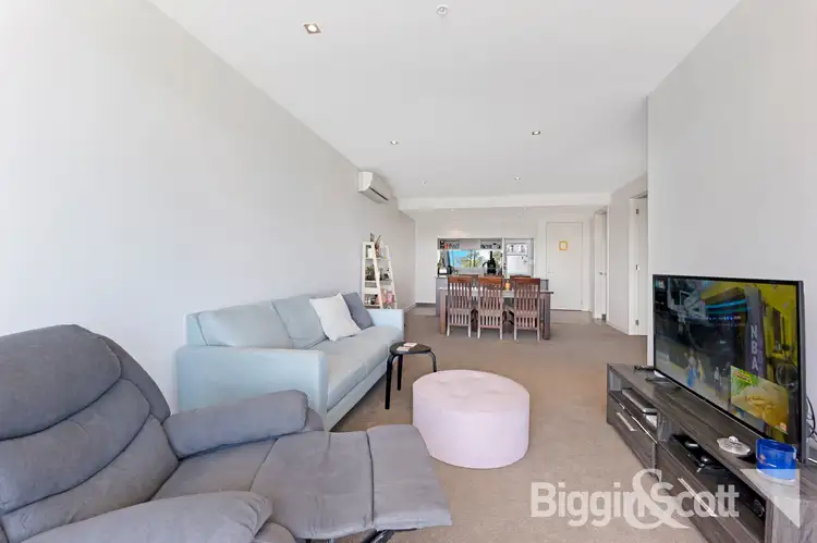 40/17 Eucalyptus Drive, Maidstone VIC 3012
