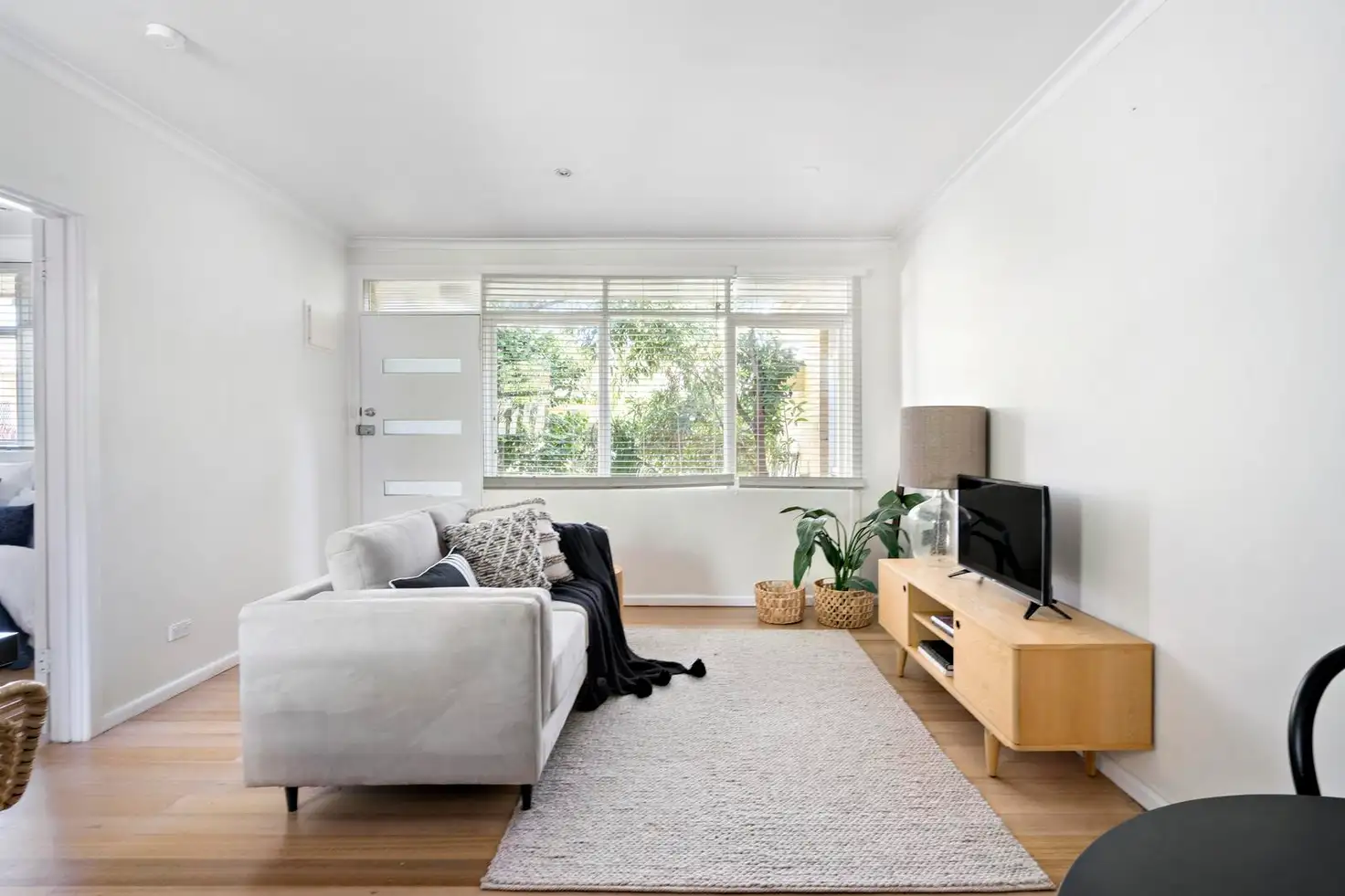 Main view of Homely unit listing, 2/27 Herbert Street, Parkdale VIC 3195