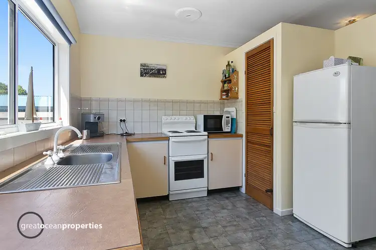 Sixth view of Homely house listing, 6 Ferrier Drive, Marengo VIC 3233