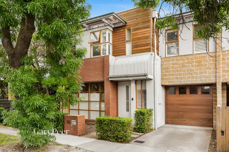 12 Wando Grove, St Kilda East VIC 3183