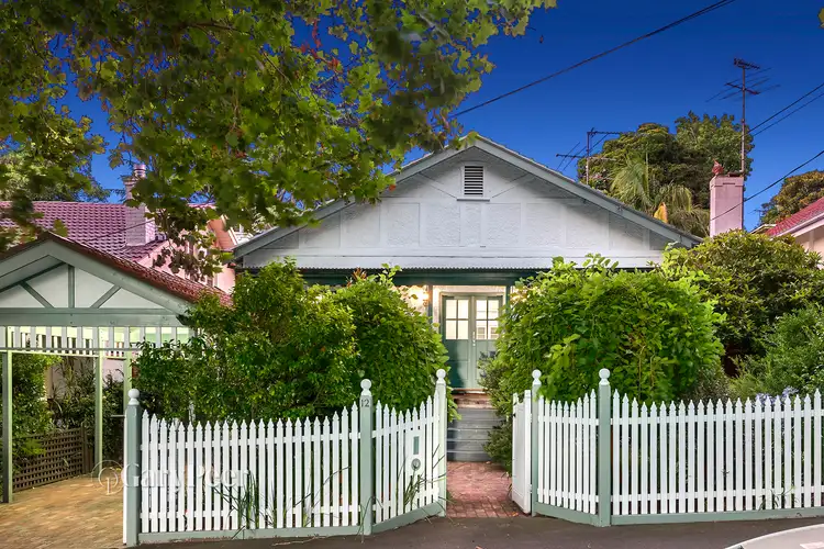 12 Murchison Street, St Kilda East VIC 3183