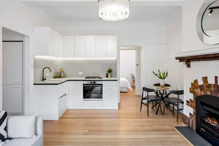 Sixth view of Homely apartment listing, 6/17A Milton Street, Elwood VIC 3184