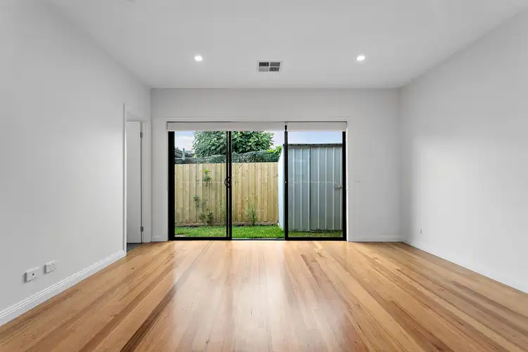 Fifth view of Homely unit listing, 4/15 Sheffield Street, Preston VIC 3072