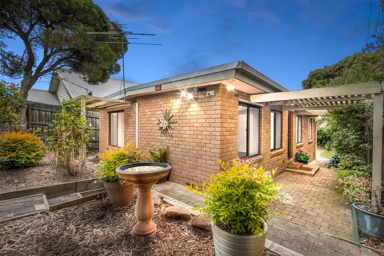 62 Second Avenue, Rosebud VIC 3939
