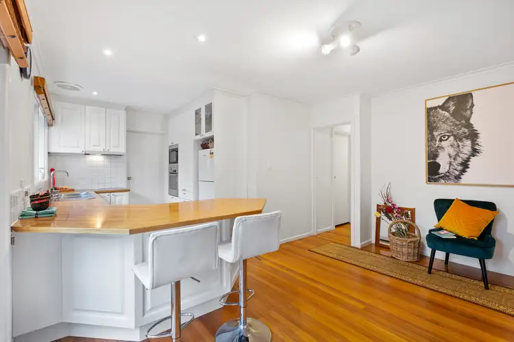 Sixth view of Homely house listing, 8 Marilyn Crescent, Ringwood VIC 3134