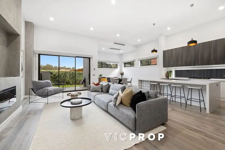 Second view of Homely townhouse listing, 5a Lawanna Drive, Templestowe VIC 3106