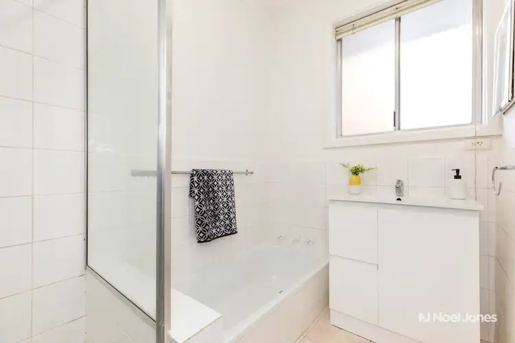 Sixth view of Homely unit listing, 4/176 Doncaster Road, Balwyn North VIC 3104