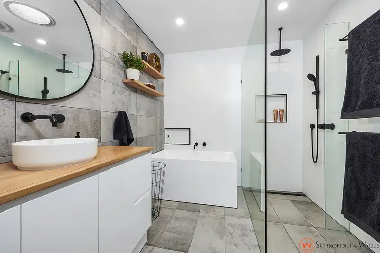 Fifth view of Homely house listing, 2 Manna Court, Ferntree Gully VIC 3156