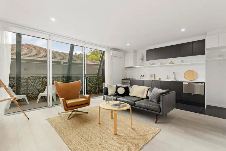 11/400 Dandenong Road, Caulfield North VIC 3161